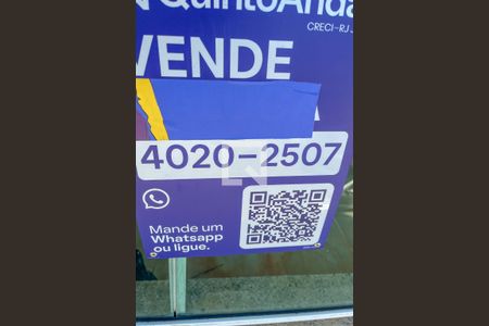 Apartamento à venda com 200m², 4 quartos e 3 vagas Apartamento à venda com 200m², 4 quartos e 3 vagasPlaca