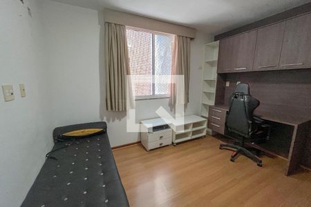 Apartamento à venda com 200m², 4 quartos e 3 vagas Apartamento à venda com 200m², 4 quartos e 3 vagasQuarto 3