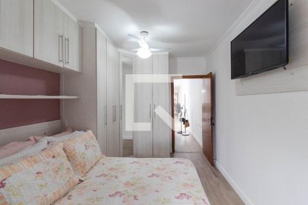 Casa à venda com 100m², 3 quartos e 2 vagas Casa à venda com 100m², 3 quartos e 2 vagasQuarto Suíte