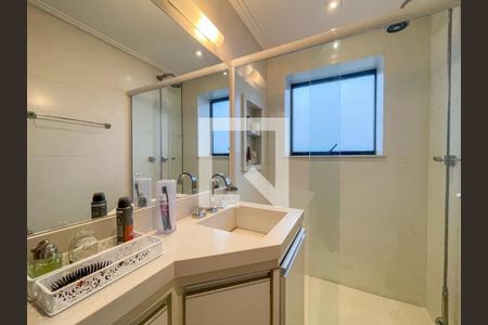 Apartamento à venda com 240m², 4 quartos e 4 vagas