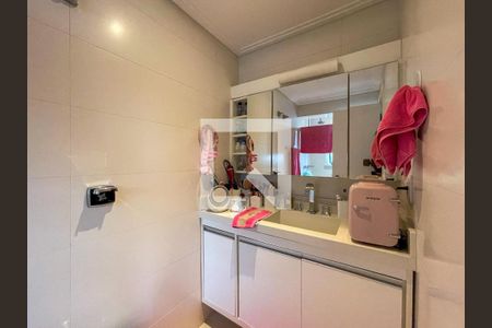 Apartamento à venda com 240m², 4 quartos e 4 vagas