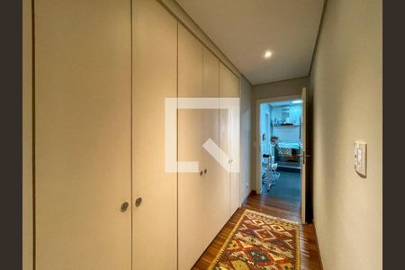 Apartamento à venda com 240m², 4 quartos e 4 vagas