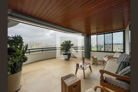 Apartamento à venda com 240m², 4 quartos e 4 vagas