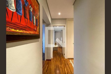 Apartamento à venda com 240m², 4 quartos e 4 vagas