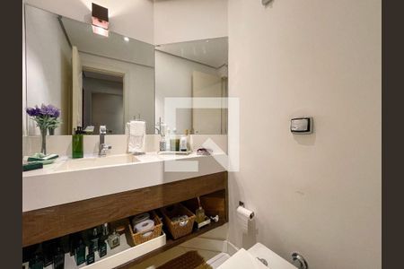 Apartamento à venda com 240m², 4 quartos e 4 vagas