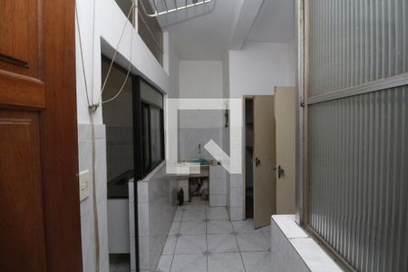 Apartamento à venda com 130m², 3 quartos e sem vagaÁrea de Serviço