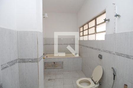 Apartamento à venda com 130m², 3 quartos e sem vagaBanheiro