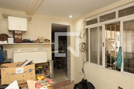 Casa à venda com 230m², 3 quartos e 2 vagasOficina