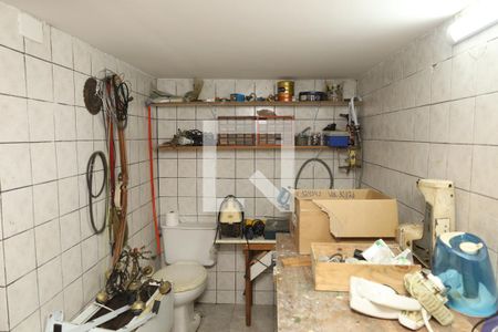 Casa à venda com 230m², 3 quartos e 2 vagasOficina