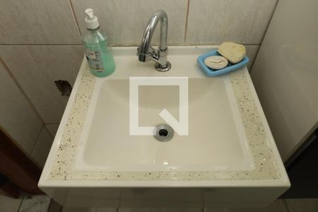 Casa à venda com 230m², 3 quartos e 2 vagas Banheiro 2