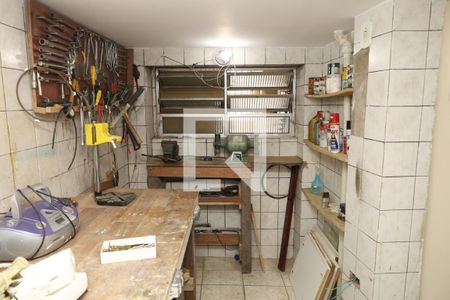 Casa à venda com 230m², 3 quartos e 2 vagasOficina