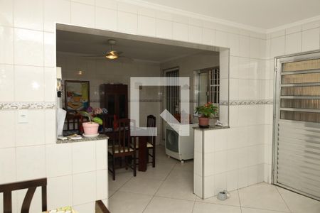 Casa à venda com 230m², 3 quartos e 2 vagasCozinha