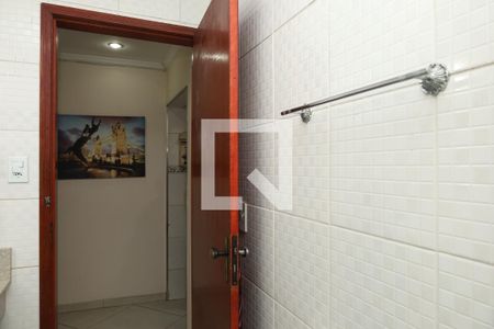 Casa à venda com 230m², 3 quartos e 2 vagas Banheiro 3