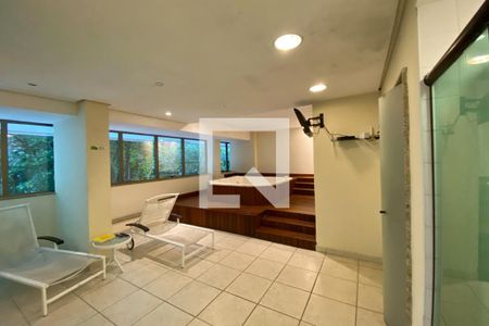 Apartamento à venda com 104m², 2 quartos e 1 vaga Apartamento à venda com 104m², 2 quartos e 1 vagaJacuzzi