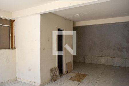 Casa à venda com 300m², 5 quartos e sem vaga Casa à venda com 300m², 5 quartos e sem vagaEdícula