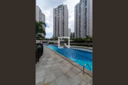 Apartamento à venda com 64m², 2 quartos e 1 vagaÁrea comum - Piscina