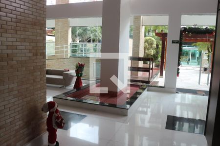 Apartamento à venda com 243m², 3 quartos e 4 vagasHall social