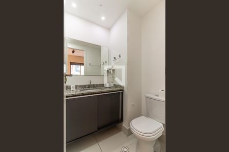 Banheiro de kitnet/studio à venda com 1 quarto, 25m² em República, São Paulo