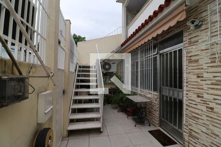 Casa à venda com 138m², 3 quartos e 1 vagaGaragem/Quintal