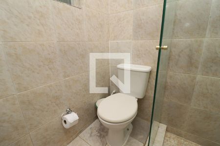 Casa à venda com 138m², 3 quartos e 1 vagaBanheiro da Suíte