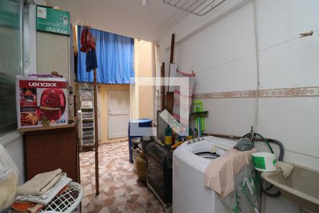 Casa à venda com 138m², 3 quartos e 1 vagaÁrea de Serviço 1