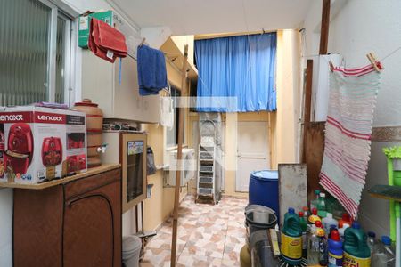 Casa à venda com 138m², 3 quartos e 1 vagaÁrea de Serviço 1