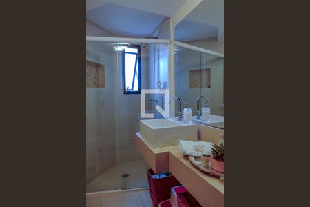 Apartamento à venda com 97m², 3 quartos e 2 vagasBanheiro Social