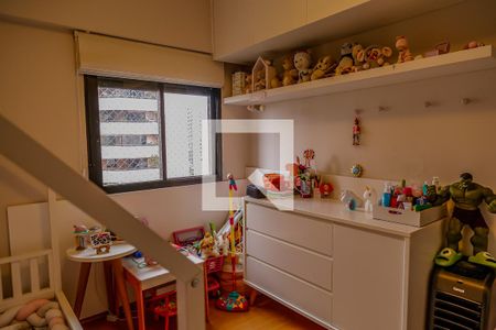 Apartamento à venda com 97m², 3 quartos e 2 vagasQuarto 2