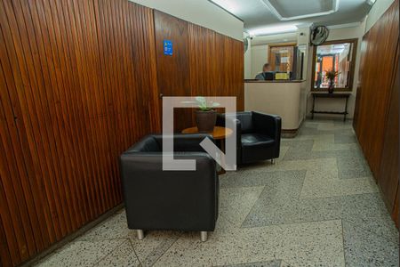 Apartamento à venda com 55m², 1 quarto e sem vaga Apartamento à venda com 55m², 1 quarto e sem vagaáreaÁrea comum - Hall Social/portaria