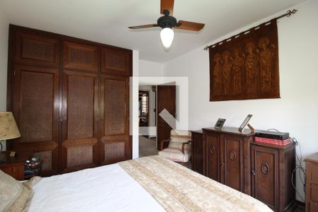 Casa à venda com 450m², 4 quartos e 3 vagasQuarto 3