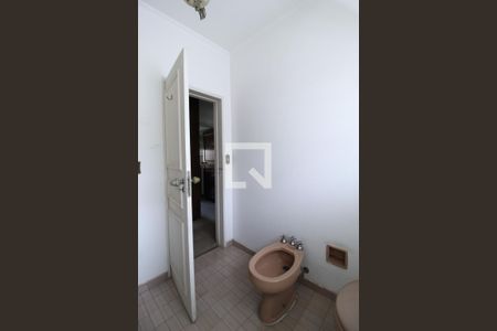 Casa à venda com 450m², 4 quartos e 3 vagasBanheiro Social 1