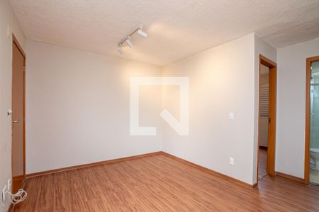Sala de apartamento para alugar com 2 quartos, 40m² em Vila Izabel, Guarulhos