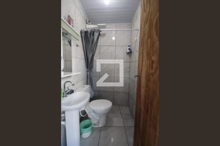 Casa à venda com 178m², 3 quartos e 2 vagasBanheiro de serviço