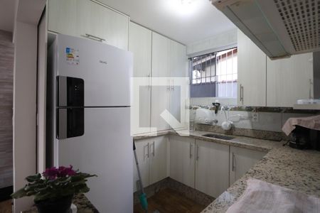 Casa à venda com 178m², 3 quartos e 2 vagasCozinha