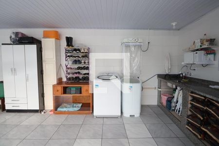 Casa à venda com 178m², 3 quartos e 2 vagasÁrea de Serviço