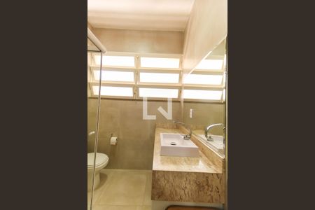 Banheiro de apartamento para alugar com 1 quarto, 40m² em Mooca, São Paulo