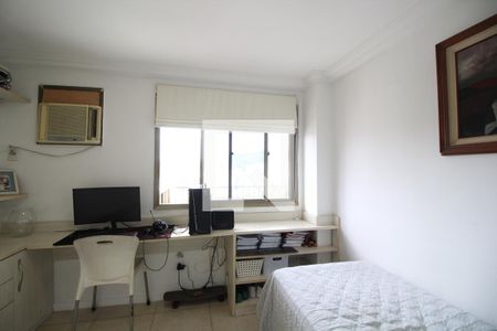 Quarto 1 de apartamento à venda com 4 quartos, 172m² em Freguesia (jacarepaguá), Rio de Janeiro