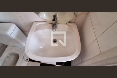 Casa à venda com 380m², 4 quartos e 4 vagasBanheiro