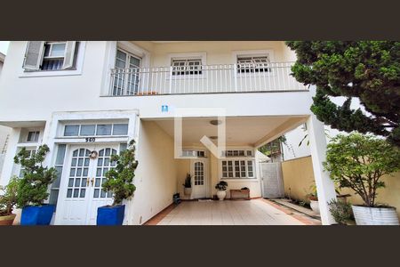 Casa à venda com 380m², 4 quartos e 4 vagasGaragem