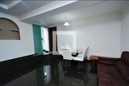 Casa à venda com 300m², 4 quartos e 3 vagas Casa à venda com 300m², 4 quartos e 3 vagasSala Casa 2