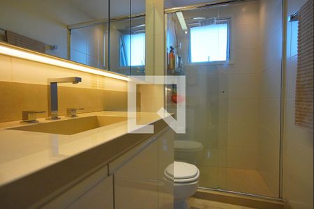 Apartamento à venda com 95m², 2 quartos e 2 vagasBanheiro da Suíte 2