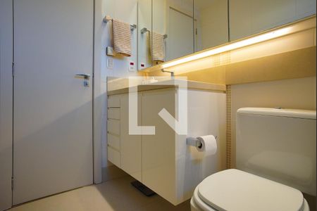 Apartamento à venda com 95m², 2 quartos e 2 vagasBanheiro da Suíte 2