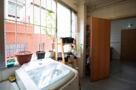 Apartamento para alugar com 115m², 2 quartos e 1 vaga Apartamento para alugar com 115m², 2 quartos e 1 vagaÁrea de serviço