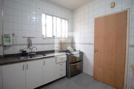 Apartamento para alugar com 115m², 2 quartos e 1 vaga Apartamento para alugar com 115m², 2 quartos e 1 vagaCozinha