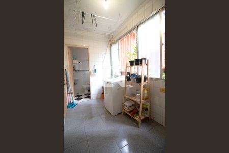 Apartamento para alugar com 115m², 2 quartos e 1 vaga Apartamento para alugar com 115m², 2 quartos e 1 vagaÁrea de serviço