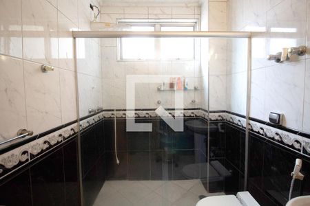 Apartamento para alugar com 115m², 2 quartos e 1 vaga Apartamento para alugar com 115m², 2 quartos e 1 vagaBanheiro