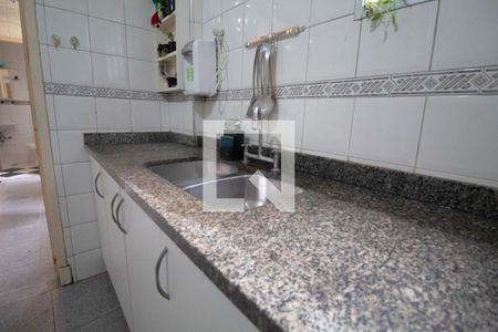Apartamento para alugar com 115m², 2 quartos e 1 vaga Apartamento para alugar com 115m², 2 quartos e 1 vagaCozinha