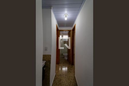 Corredor de casa para alugar com 2 quartos, 60m² em Vila Antonio dos Santos, São Paulo