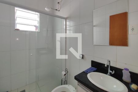 Casa à venda com 112m², 2 quartos e 2 vagas Casa à venda com 112m², 2 quartos e 2 vagasBanheiro Social