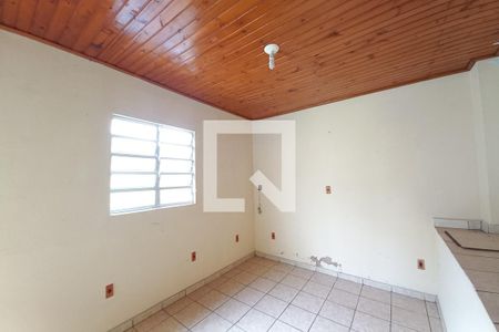 Casa à venda com 182m², 3 quartos e 4 vagas Casa à venda com 182m², 3 quartos e 4 vagasQuarto 4